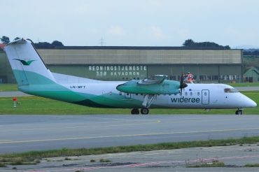LN-WFT (532) 1999 Bombardier Dash 8-Q311