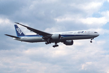 JA786A (37948) 2010 Boeing 777-381(ER)