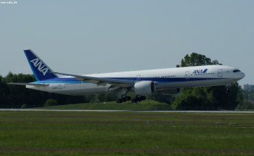JA782A (33416) 2008 Boeing 777-381ER