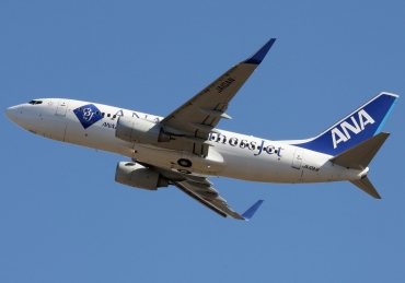 JA10AN (cn 33879) Boeing 737-781ER