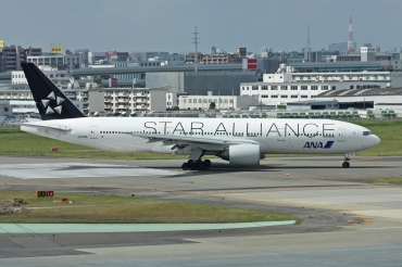 JA712A (cn 33407) Boeing 777-281