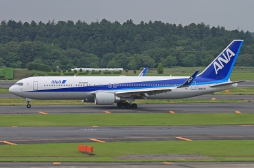 JA627A (cn 40898) Boeing 767-381ER