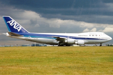 JA8182 (cn 23813) Boeing 747-281B