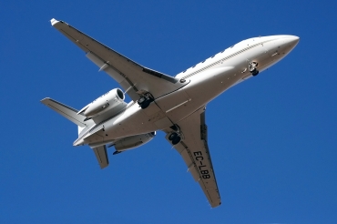 EC-LBB (222) 2009 Gulfstream G200