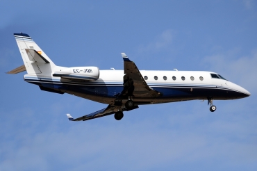 EC-JQE (125) 2005 Gulfstream G200