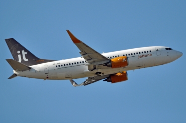 OY-JTC (23718) 1987 Boeing 737-3L9(WL)