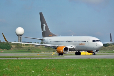 OY-JTR (28497) 1999 Boeing 737-73A(WL)