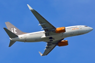 OY-JTZ (29083) 1999 Boeing 737-73S(WL)
