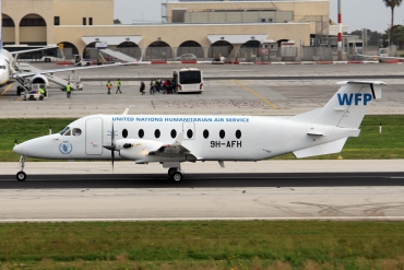 9H-AFH (UE-372) 2000 Beechcraft 1900D