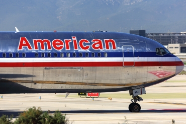 N357AA (cn 24038) Boeing 767-323ER