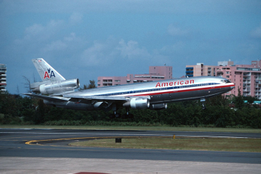 N127AA (46948) 1977 McDonnell Douglas DC-10-10