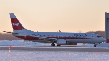N915NN, (cn 33227), Boeing 737-823