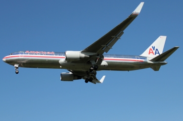 N360AA (cn 24041) Boeing 767-323ER
