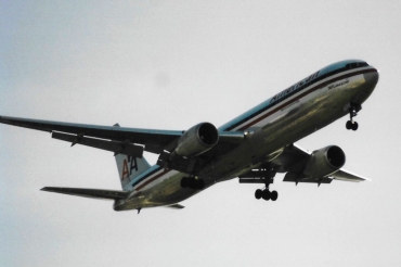 N319AA (cn 22320) Boeing 767-223ER