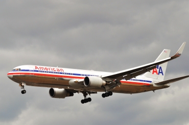 N399AN · Boeing 767-323(ER)(WL) · (LHR / EGLL)