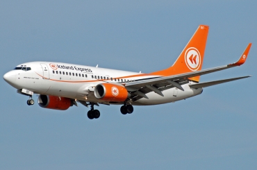 G-STRF (29885) 2002 Boeing 737-76N(WL)