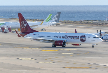 9H-CXA (42804) 2014 Boeing 737-85R(WL)