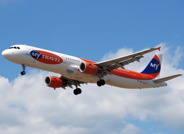 OY-VKE (1887) 2002 Airbus A321-211