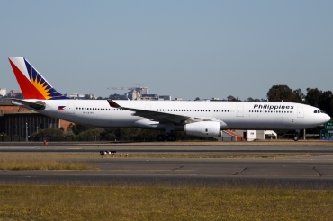 RP-C8789 (1504) 2014 Airbus A330-343
