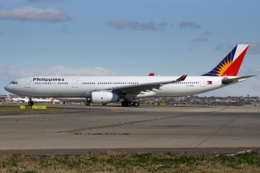 RP-C8789 (1504) 2014 Airbus A330-343