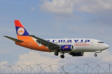 EK73775 (cn 28475) Boeing 737-55S
