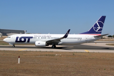 SP-LWF (36825) 2011 Boeing 737-86N WL