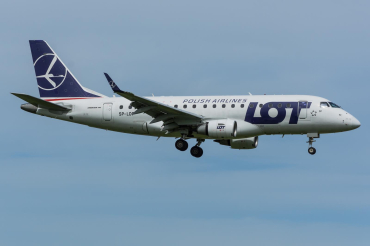 SP-LDF (17000035) Embraer 170-100 LR