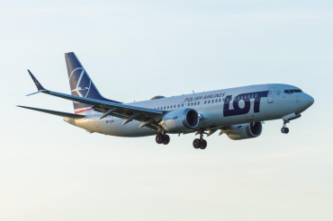 SP-LVC (43347) 2018 Boeing 737-8 MAX