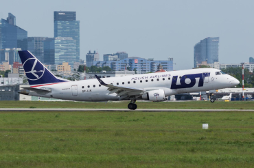 SP-LIK (17000303) Embraer ERJ-175LR