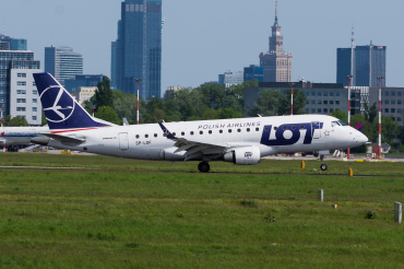 SP-LDF (17000035) Embraer 170-100 LR