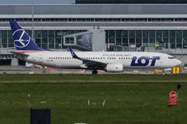 SP-LWB (32800) 2005 Boeing 737-89P(WL)
