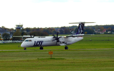 OY-YBY (4152) 2007 Bombardier Dash 8-Q402