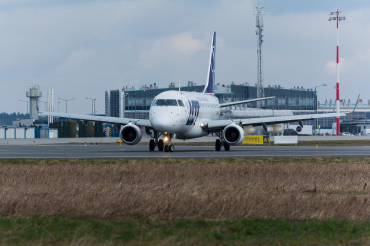 SP-LDG (17000065) Embraer 170-100STD