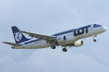 SP-LIE (17000153) Embraer 170-200LR