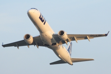 SP-LNF (19000596) Embraer 190-200LR