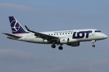 SP-LDE (17000029) Embraer 170-100LR