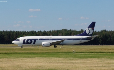 SP-LLB (27156) 1993 Boeing 737-45D