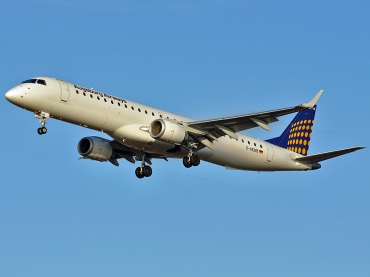 D-AEMB (cn 19000297) Embraer 190-200LR