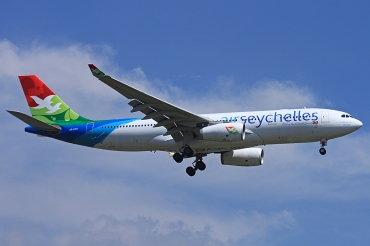 A6-EYZ (cn 0807) Airbus A330-243