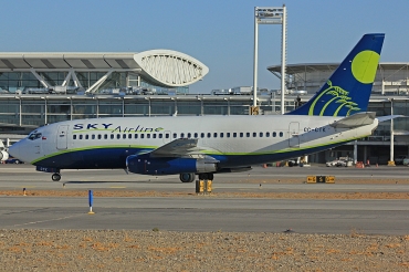 CC-CTK (22402) 1981 Boeing 737-230/Adv