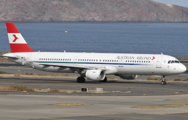 OE-LBF (1458) 2001 Airbus A321-211