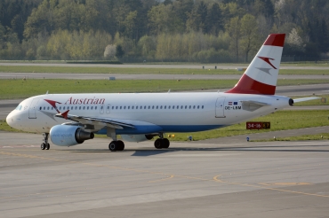 OE-LBM (1504) 2001 Airbus A320-214