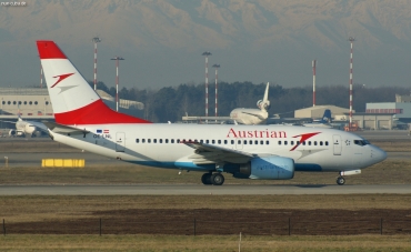 OE-LNL (cn 30137) Boeing 737-6Z9