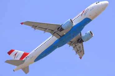OE-LBL (2009) 2003 Airbus A320-214