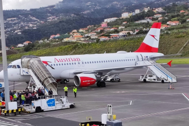OE-LBN (768) 1997 Airbus A320-214