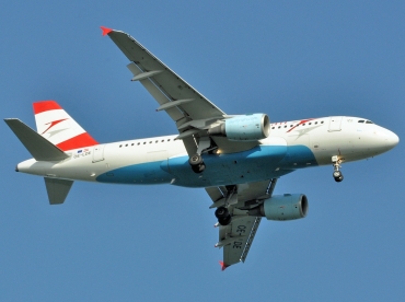 OE-LDE, (cn 2494), Airbus A319-112