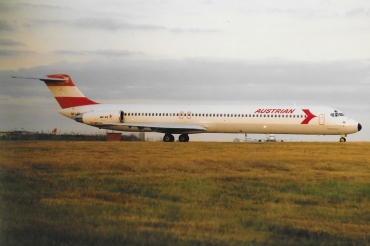 OE-LDX (cn 48021) McDonnell Douglas MD-81
