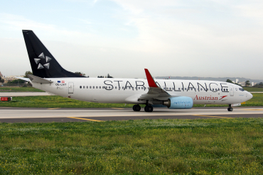 OE-LNT (33834) 2006 Boeing 737-8Z9(WL)