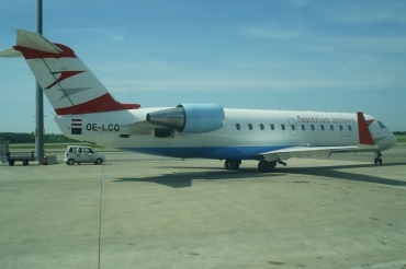 OE-LCO (cn 7371) Bombardier CRJ200LR