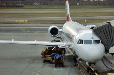 OE-LFR · Fokker 70 · (VIE / LOWW)